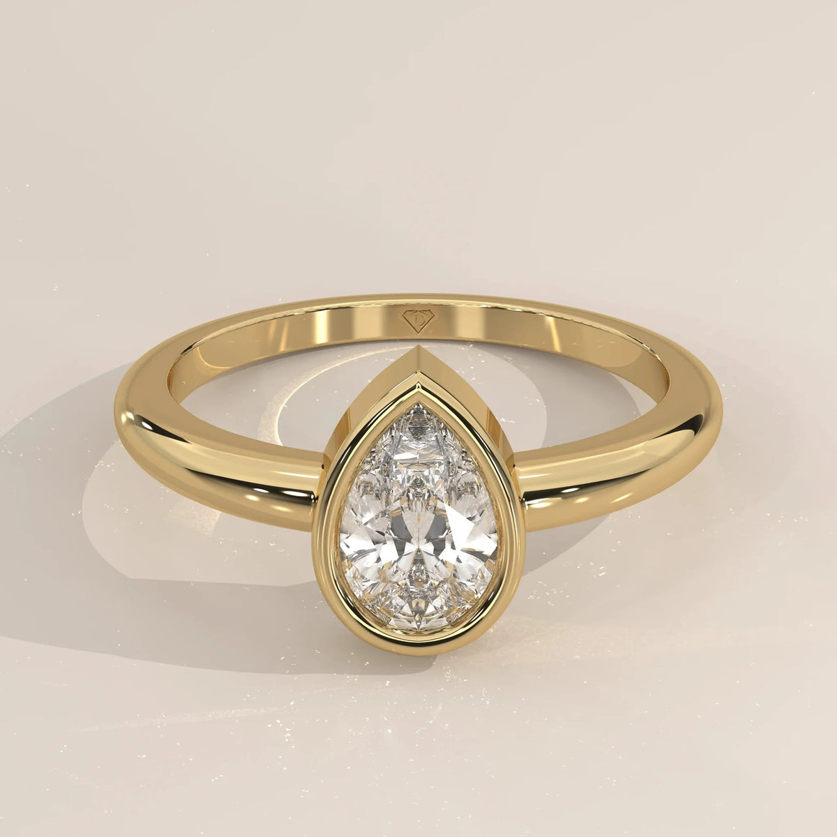 Front View: Pear Diamond Ring with Bezel Setting in Yellow Gold – Lab Grown – Driona Jewels