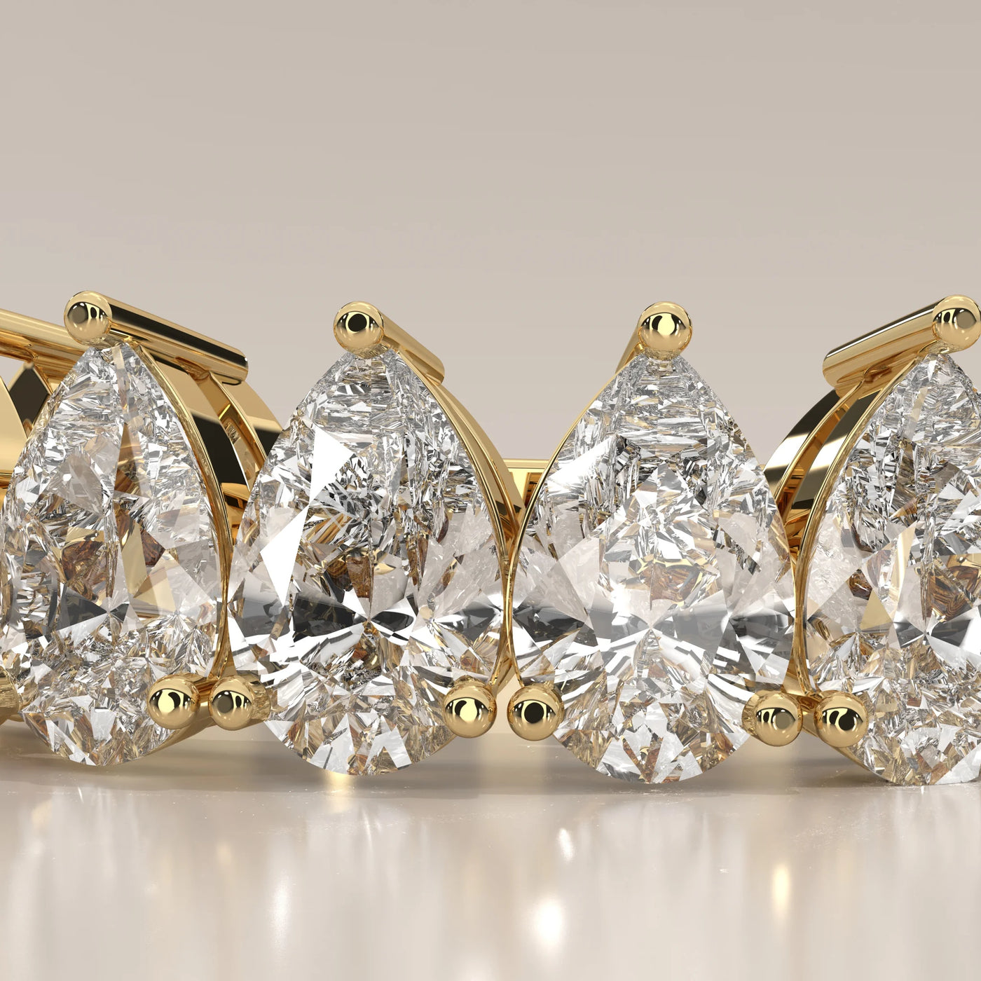 Stone Detail: Pear Lab Grown Diamonds in Prong Setting – Yellow Gold – Driona Jewels