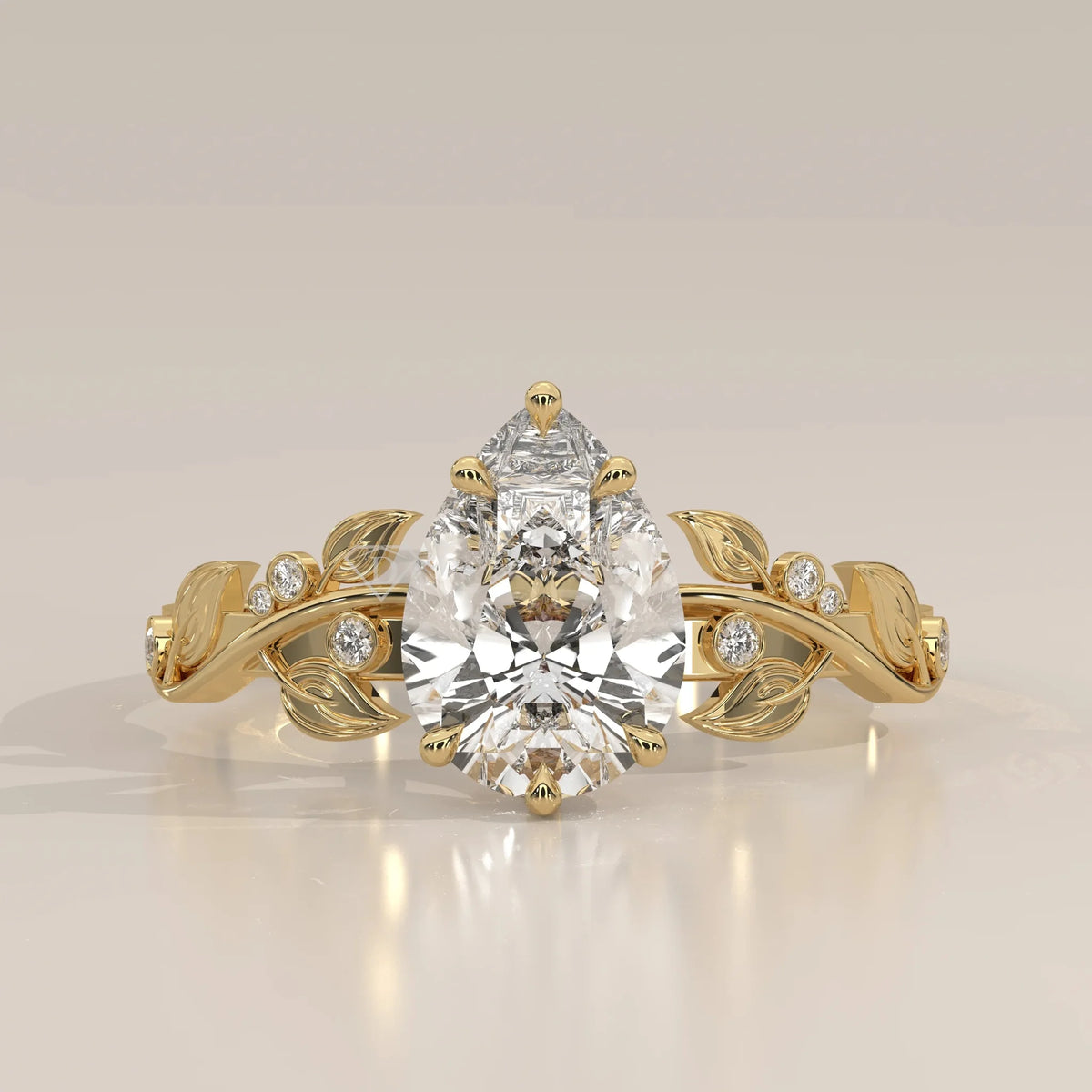 Front View: Pear Diamond Ring with Prong Setting in Yellow Gold – Lab Grown – Driona Jewels