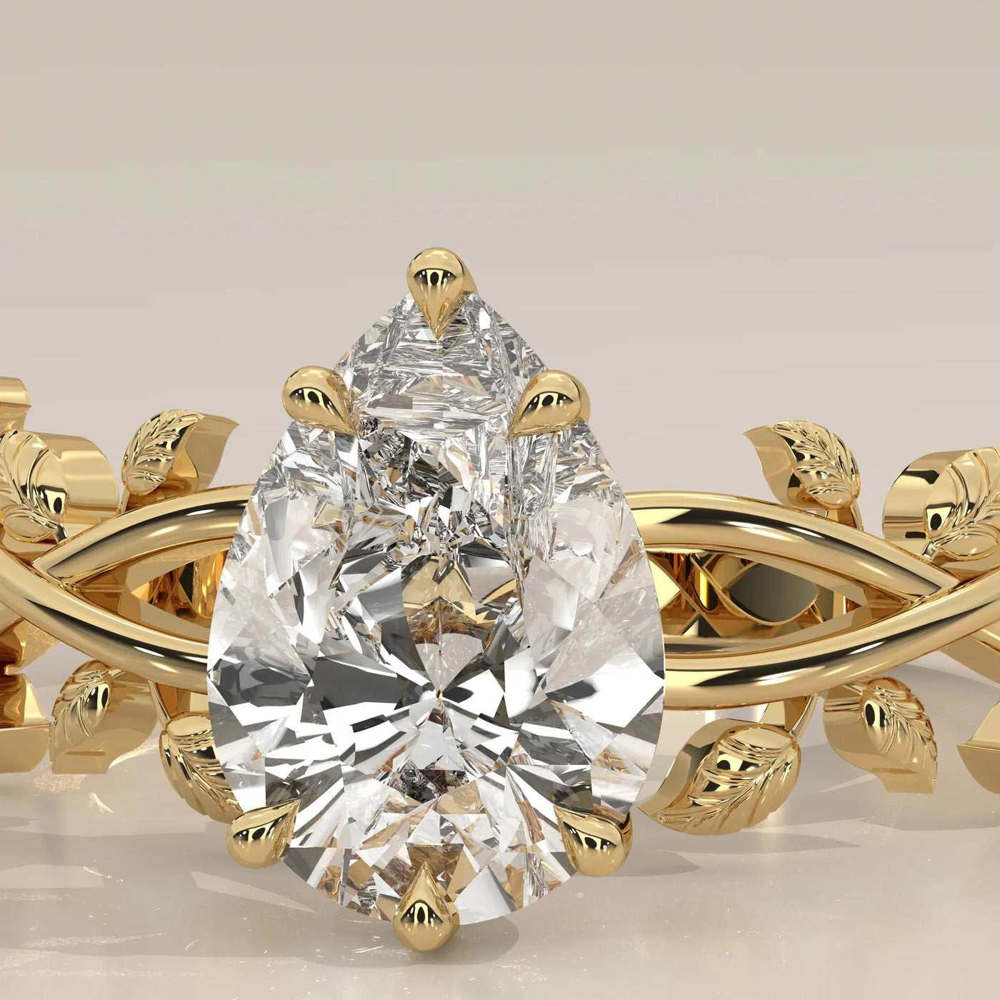 Front View: Pear Diamond Ring with Prong Setting in Yellow Gold – Lab Grown – Driona Jewels