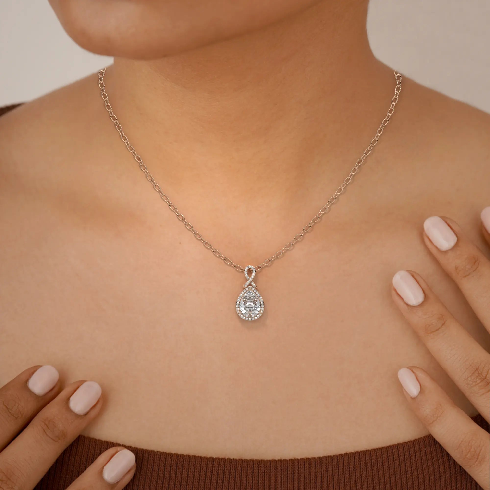 pendant diamond diamond metal base front