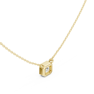 Front-view: Princess Diamond Pendant with Prong Setting in 14k Gold - Lab Grown - Driona Jewels