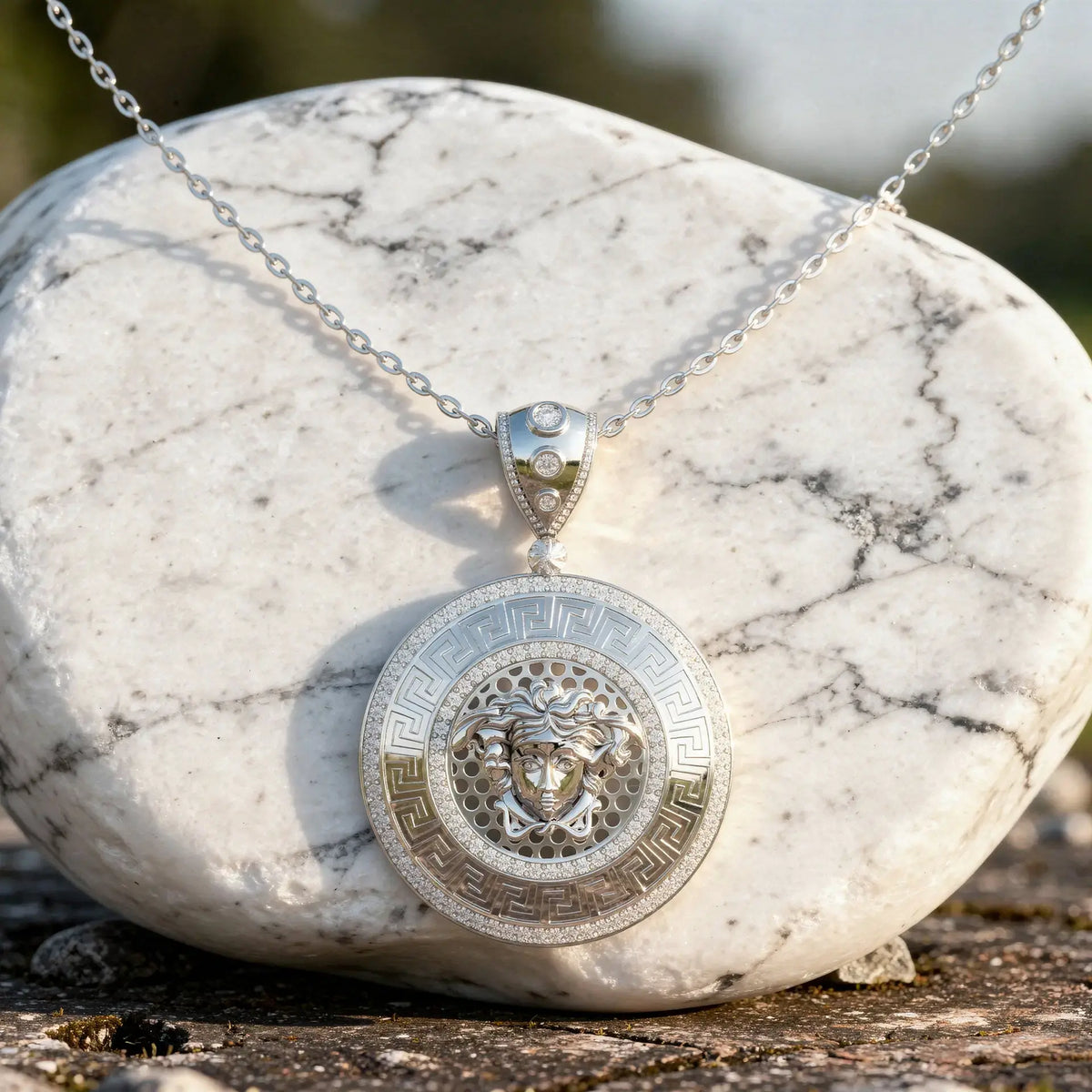 Front-view: Round Diamond Pendant with Pave Setting in 925 Silver - Lab Grown - Driona Jewels