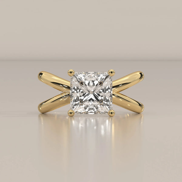 Side Profile: Princess Diamond Ring with Prong Setting in Yellow Gold – Lab Grown – Driona Jewels