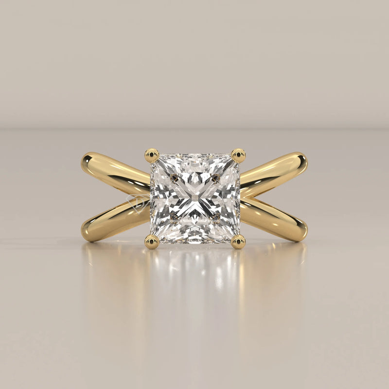 Side Profile: Princess Diamond Ring with Prong Setting in Yellow Gold – Lab Grown – Driona Jewels