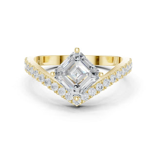 A stunning front view: Asscher Diamond Ring with V-shape Pavé and Prong Setting in Yellow Gold – Lab Grown – Driona Jewels
