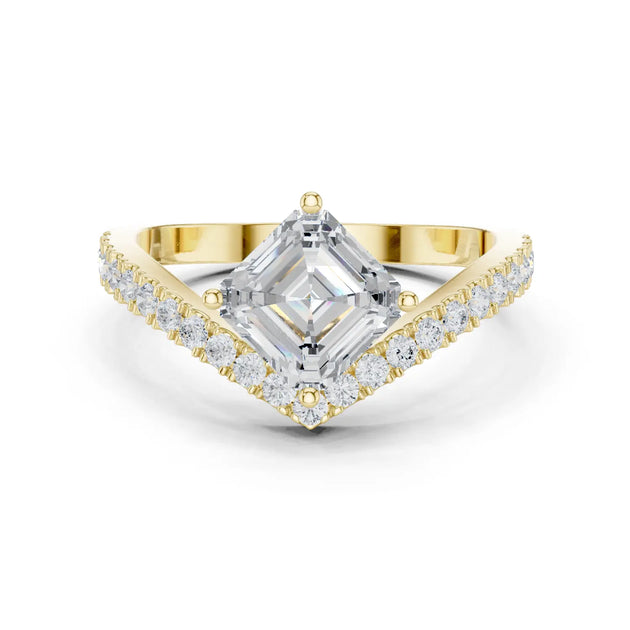 A stunning front view: Asscher Diamond Ring with V-shape Pavé and Prong Setting in Yellow Gold – Lab Grown – Driona Jewels
