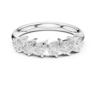 Front-view: Pear Cut Diamond Ring with Prong Setting in 14k White Gold - Lab Grown - Driona Jewels