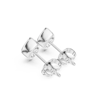 Three-quarter-view: Princess Cut Diamond Ring with Prong Setting in 925 Silver - Lab Grown - Driona Jewels
