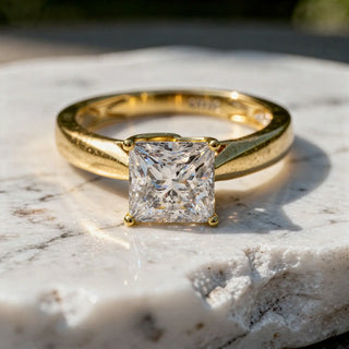 Front-view: Princess Diamond Ring with Solitaire Setting in 14k Yellow Gold - Lab Grown - Driona Jewels