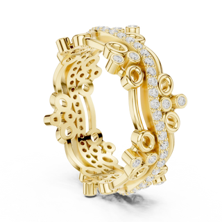 Three-quarter-view: Round Diamond Ring with Bezel Setting in 14k Yellow Gold - Lab Grown - Driona Jewels