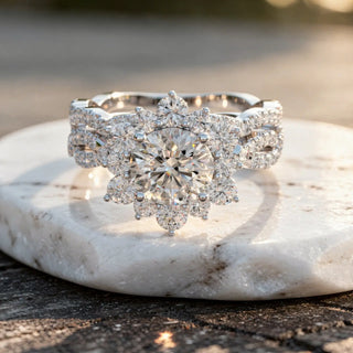 Close-up: Round Diamond Engagement Ring with Halo Setting in 14k White Gold - Lab Grown - Driona Jewels