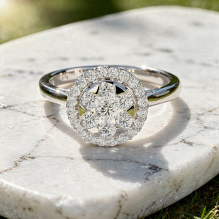 Close-up: Round Diamond Ring with Halo Setting in 14k White Gold - Lab Grown - Driona Jewels