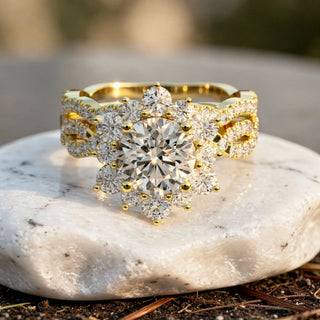 Close-up: Round Diamond Ring with Halo Setting in 14k Yellow Gold - Lab Grown - Driona Jewels