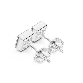 Three-quarter View: Round Diamond Ring with Prong Setting in 925 Silver - Lab Grown - Driona Jewels