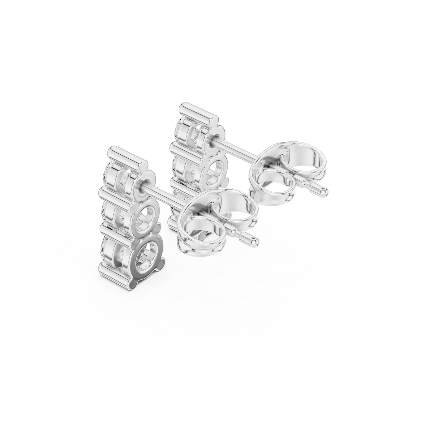Three-quarter-view: Round Diamond Ring with Prong Setting in 925 Silver - Lab Grown - Driona Jewels