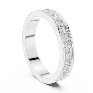 Angle View: Round Diamond Ring with Shared-Prong Setting in 14K White Gold – Lab Grown – Driona Jewels
