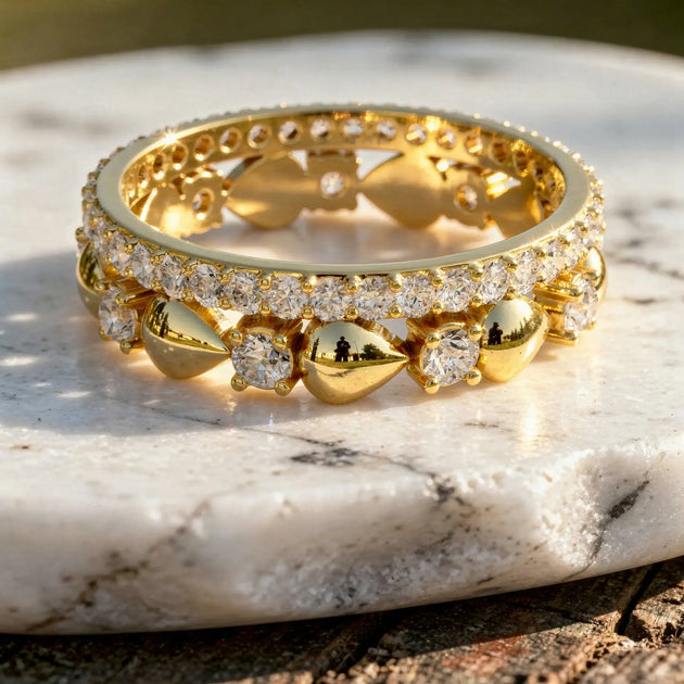 Close-up: Round Diamond Ring with Pave Setting in 14k Yellow Gold - Lab Grown - Driona Jewels