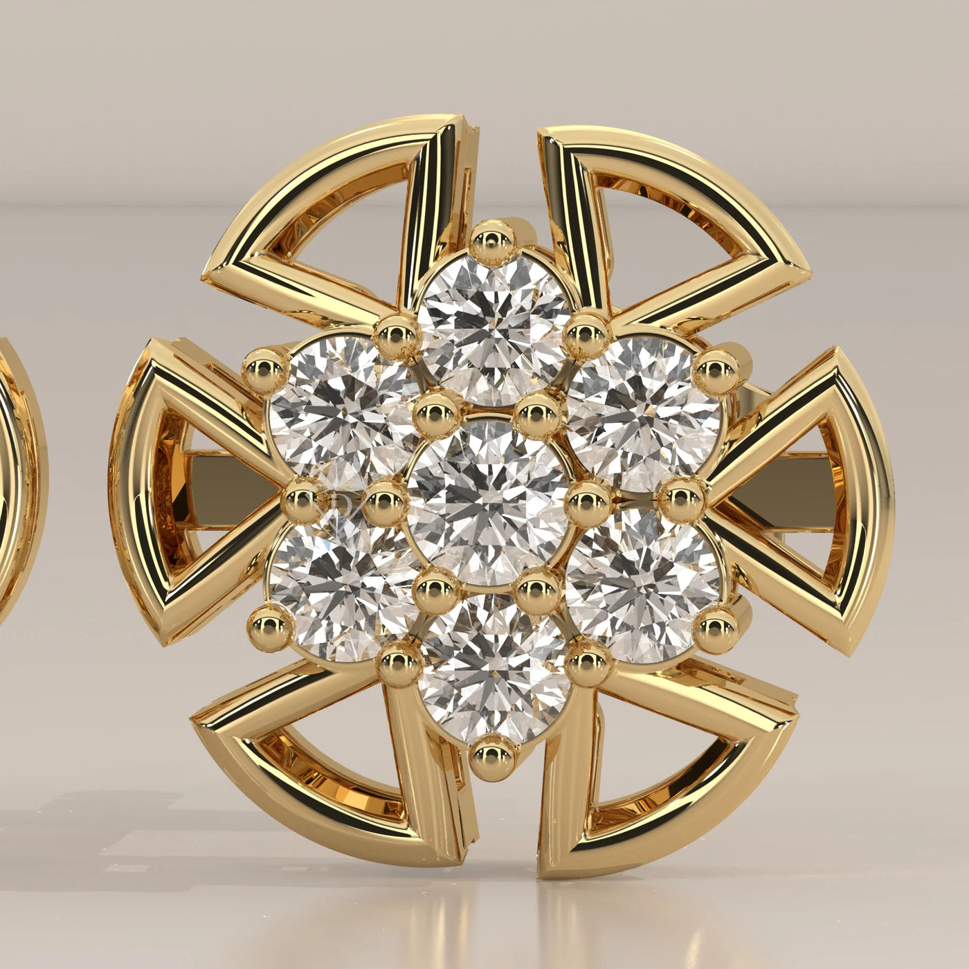 Stone Detail: Round Lab Grown Diamonds in Cluster Setting – Yellow Gold – Driona Jewels