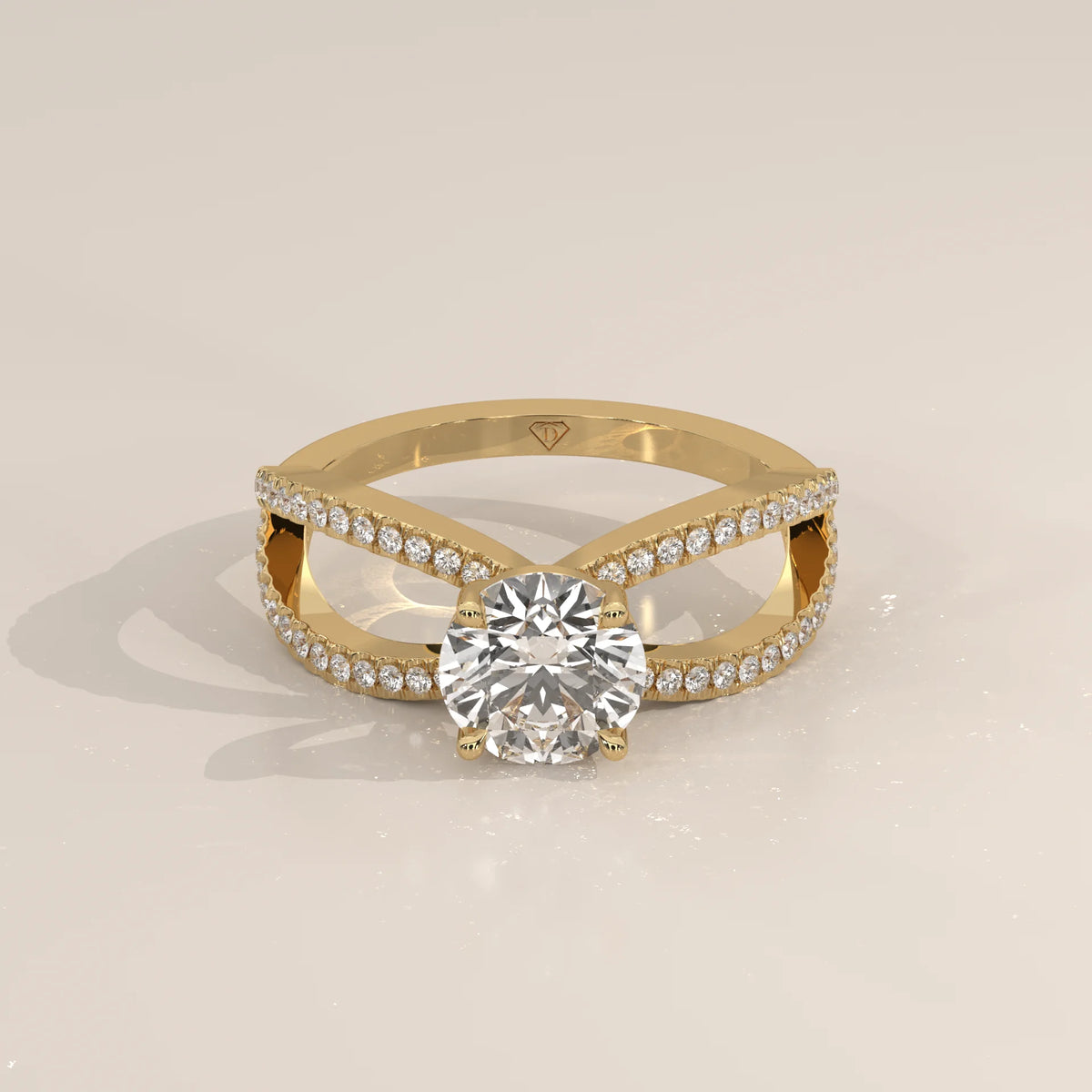 Three-Quarter View: Round Diamond Ring with Split Shank Setting in Yellow Gold – Lab Grown – Driona Jewels