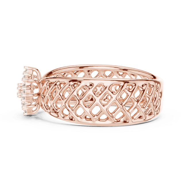 Driona Jewels | Vintage Floral Diamond Cluster Ring in Lattice Gold Band