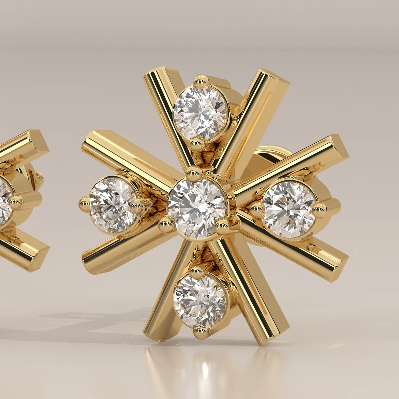 Stone Detail: Round Lab Grown Diamonds in Cluster Setting – Yellow Gold – Driona Jewels