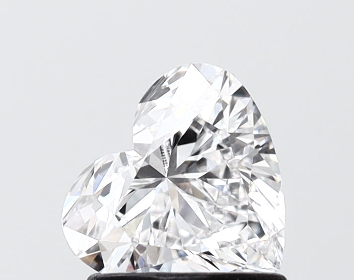 1.01 carat heart lab grown diamond D color VVS2 clarity