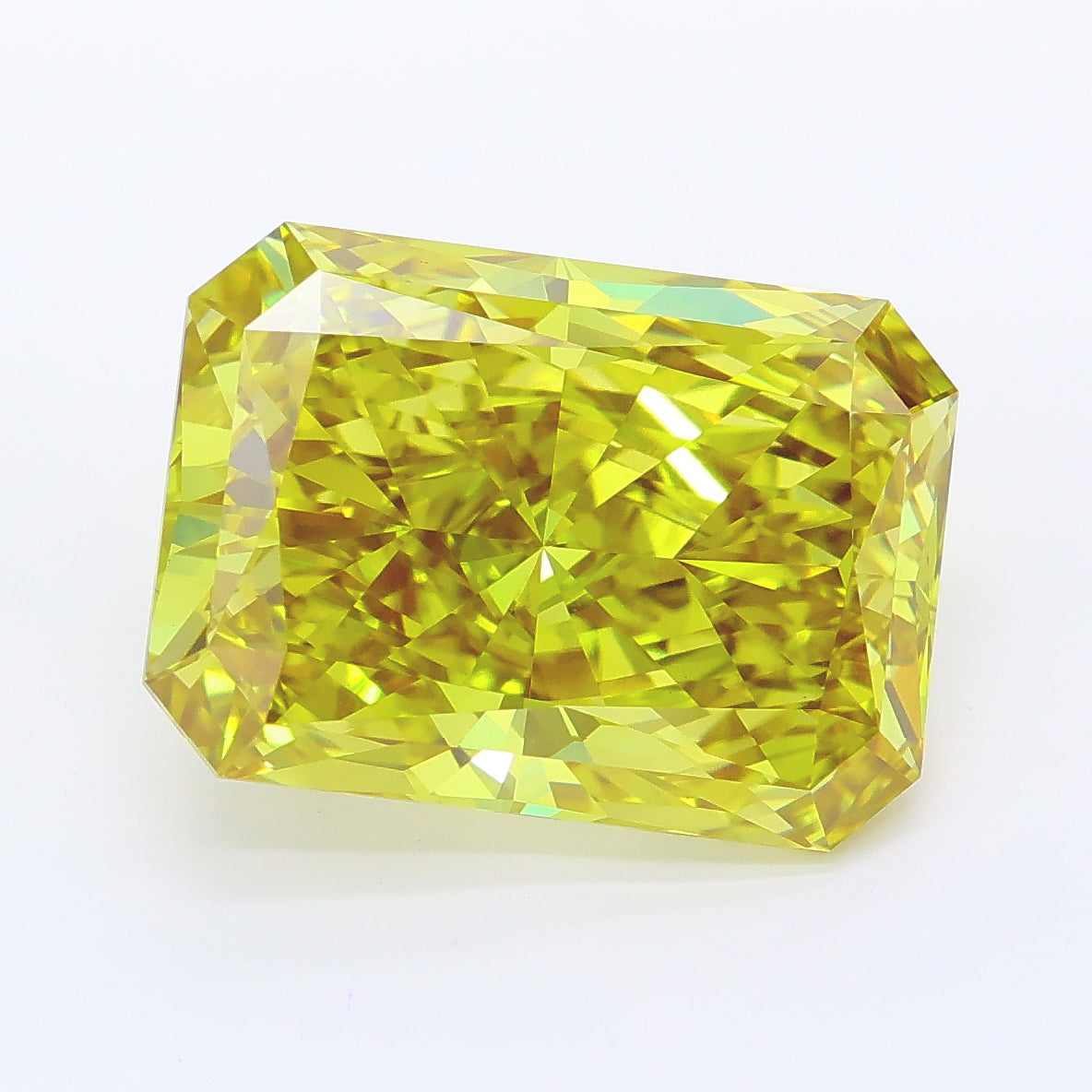 6.83 carat fancy vivid yellow radiant lab grown diamond VVS2 clarity