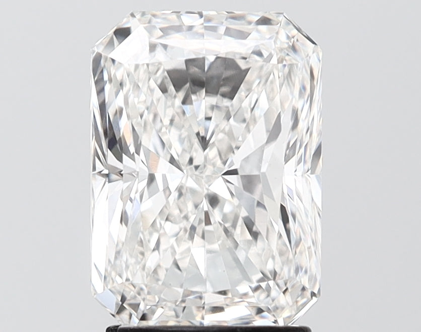 2.56 carat radiant lab grown diamond F color VVS2 clarity