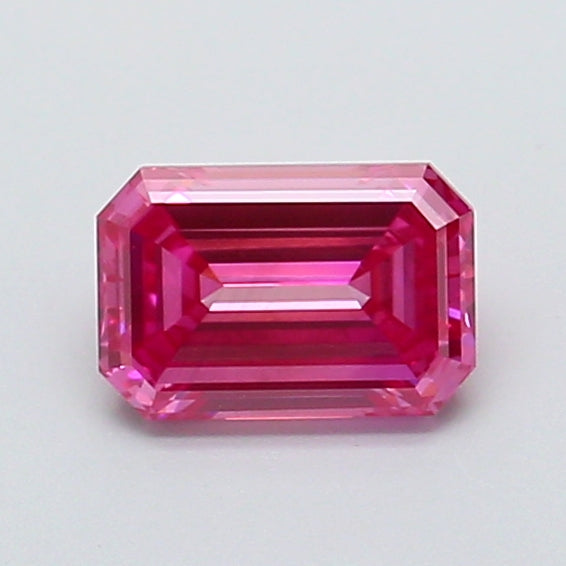 0.80 carat fancy vivid pink emerald lab grown diamond VVS2 clarity