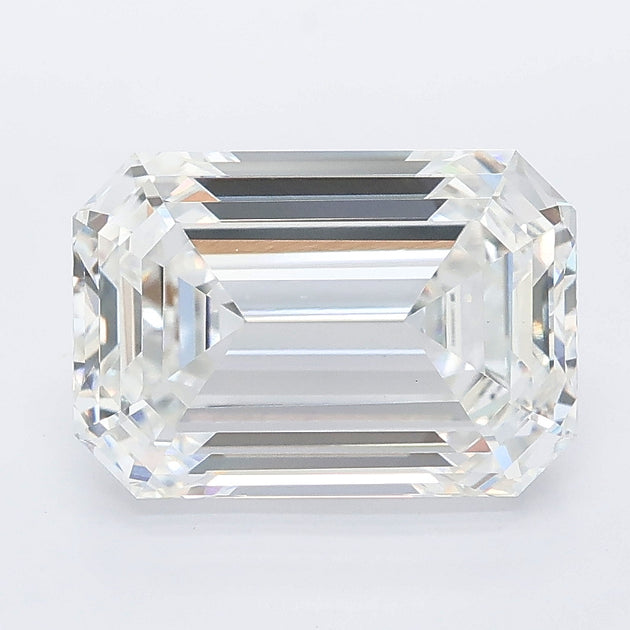 4.09 carat emerald lab grown diamond E color VS1 clarity