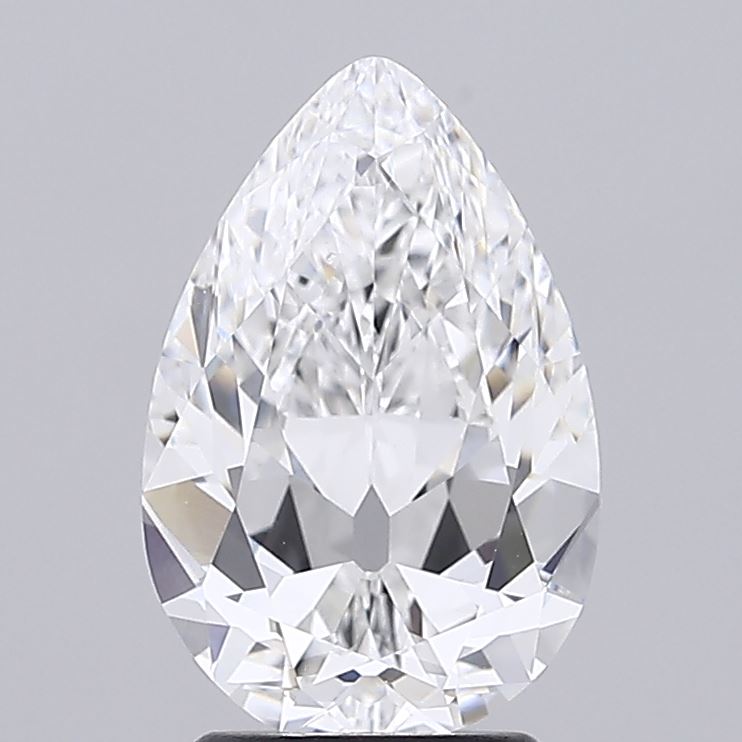 3.08 carat pear lab grown diamond E color VVS2 clarity