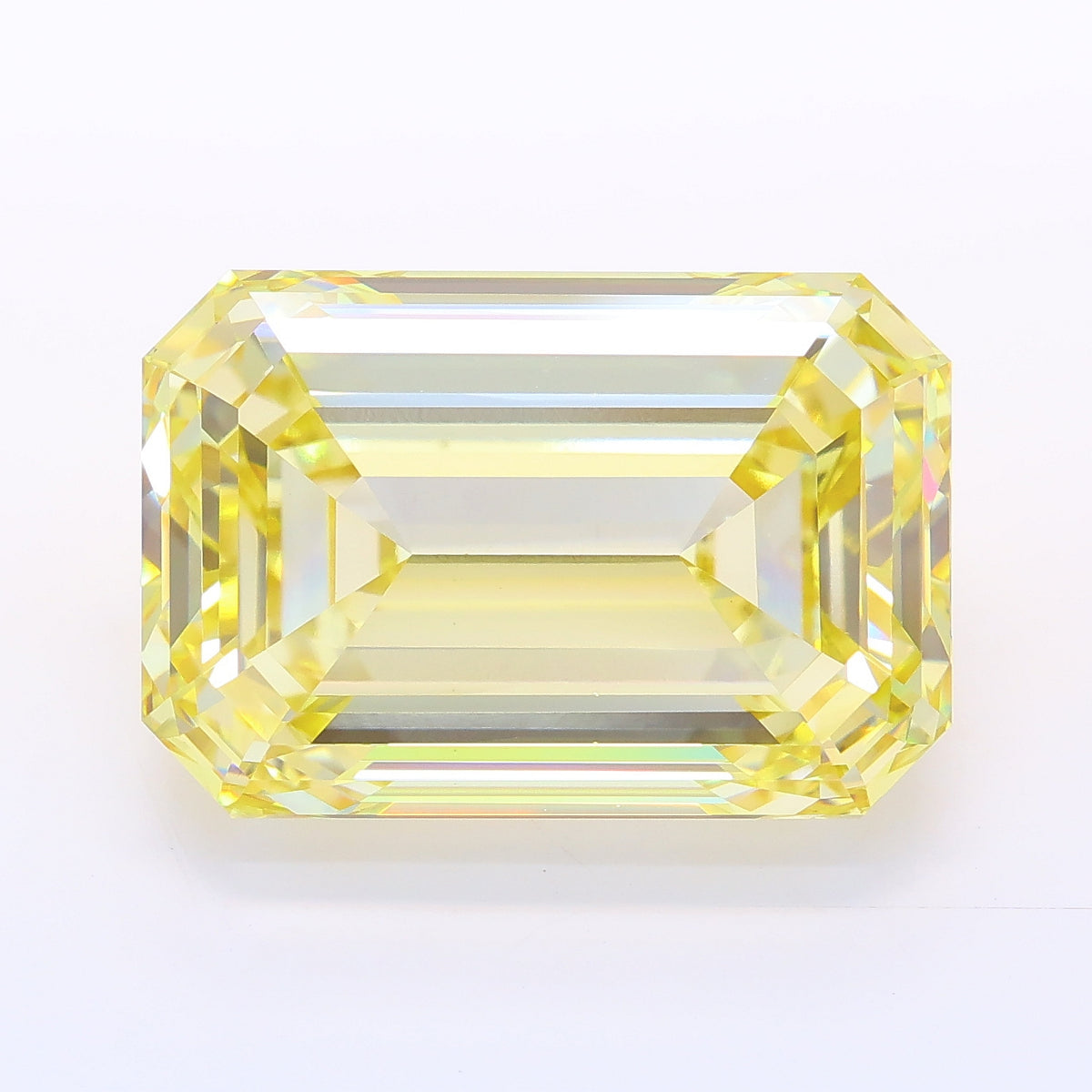 13.50 carat fancy light yellow emerald lab grown diamond VS1 clarity