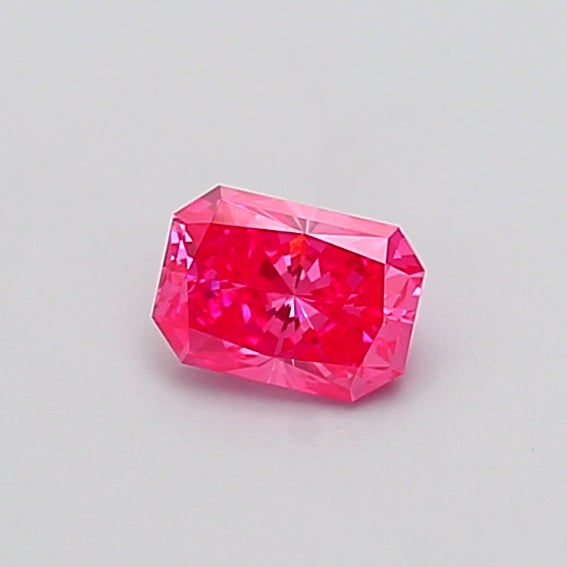 0.47 carat fancy vivid pink radiant lab grown diamond VVS1 clarity