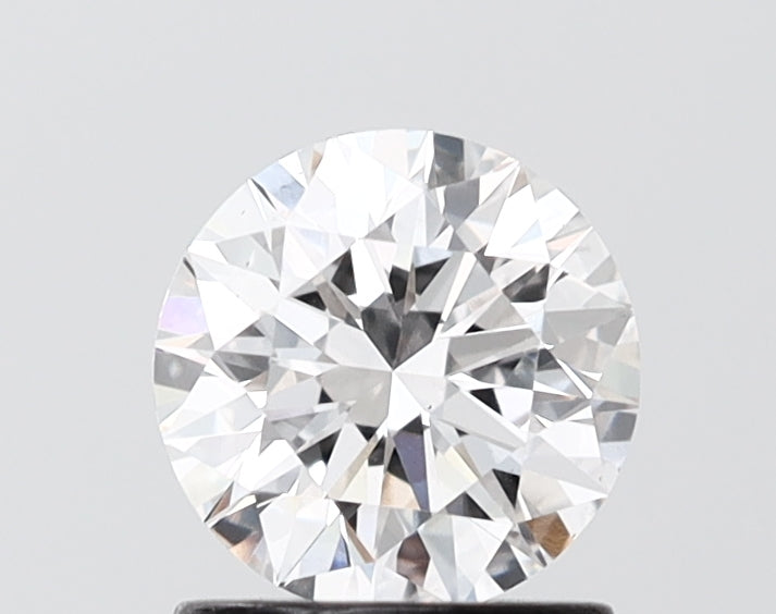 1.06 carat round lab grown diamond E color VS2 clarity