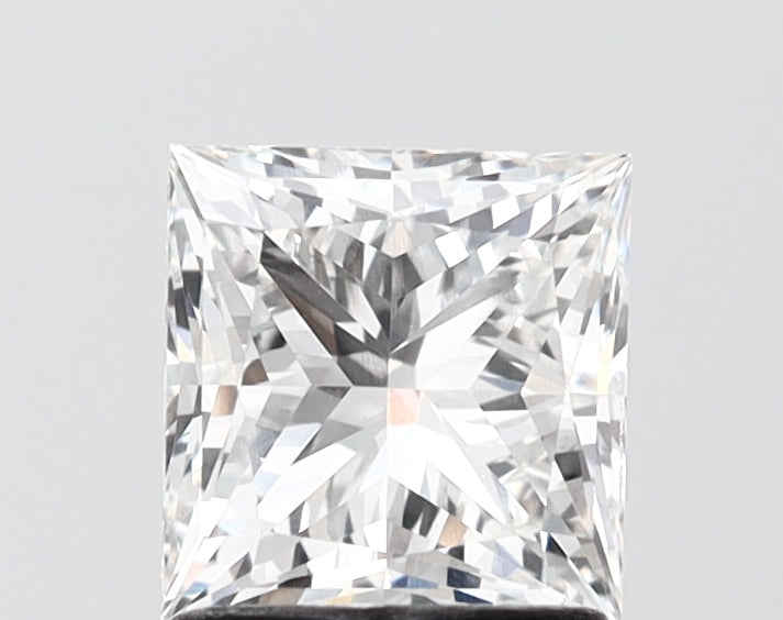 1.57 carat princess lab grown diamond G color VS1 clarity
