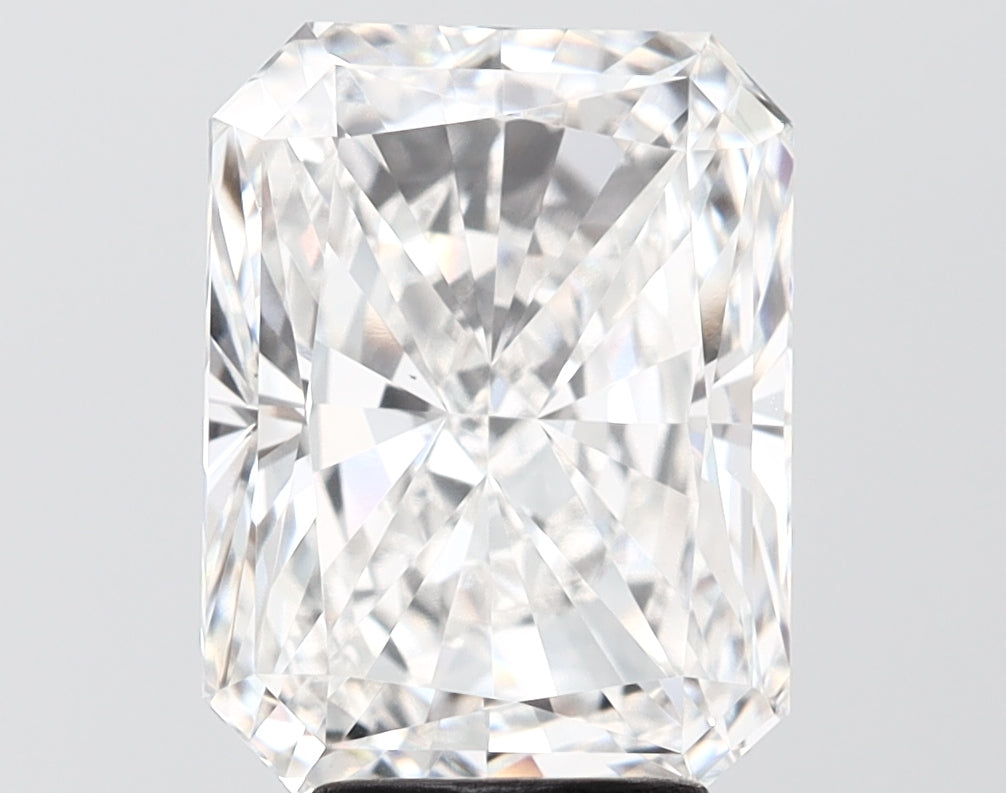 5.06 carat radiant lab grown diamond F color VS1 clarity