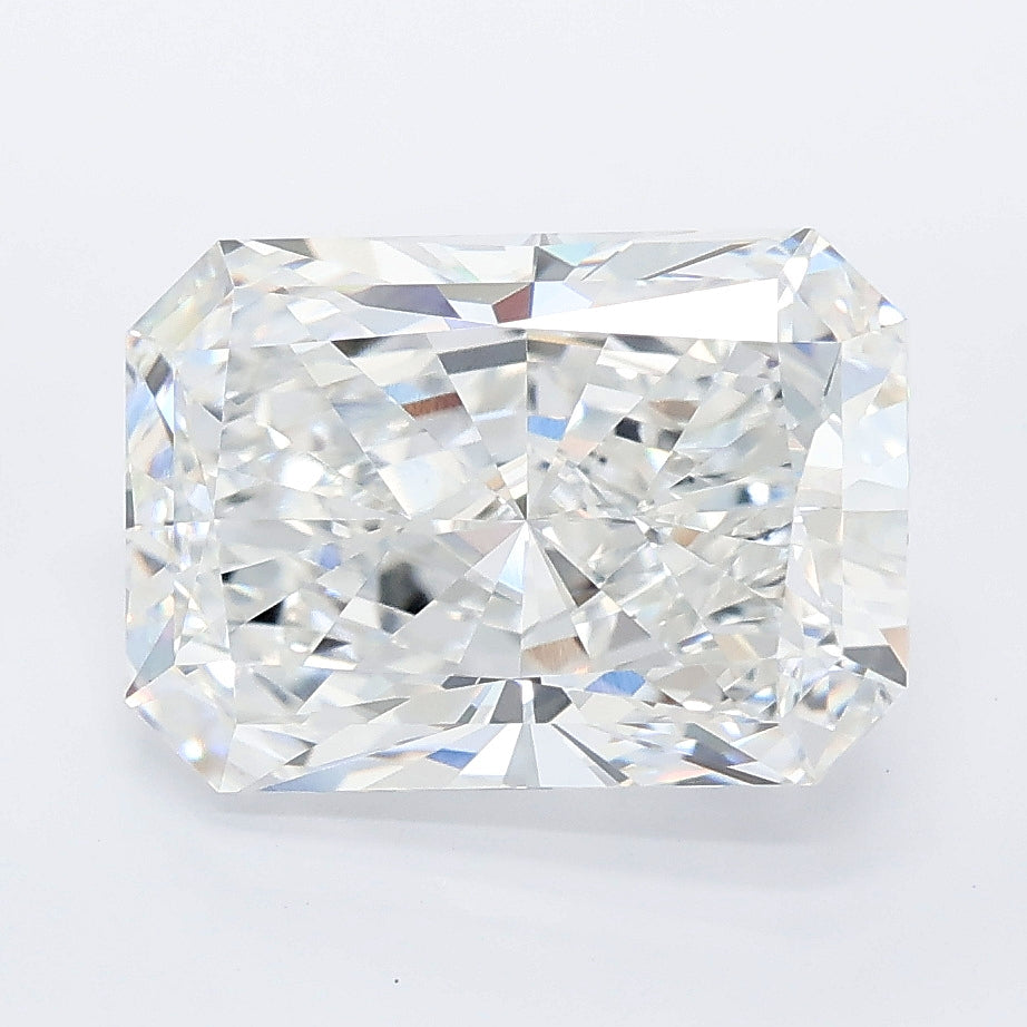 4.24 carat radiant lab grown diamond E color VVS2 clarity