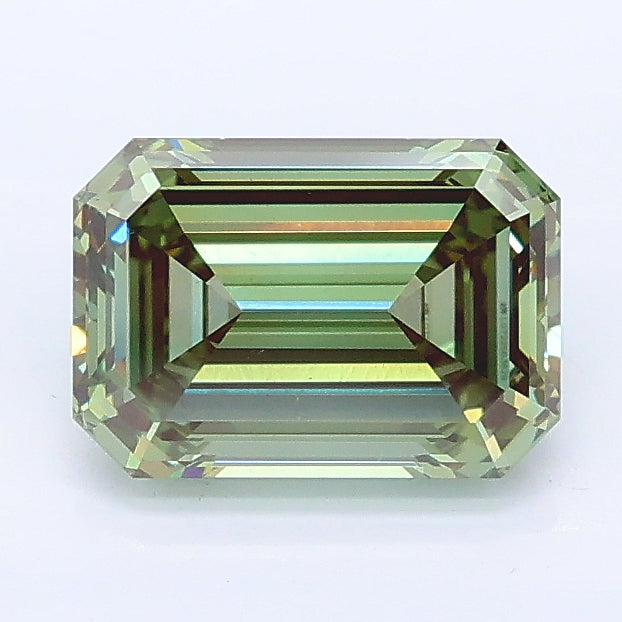 1.57 carat fancy vivid green emerald lab grown diamond VS2 clarity