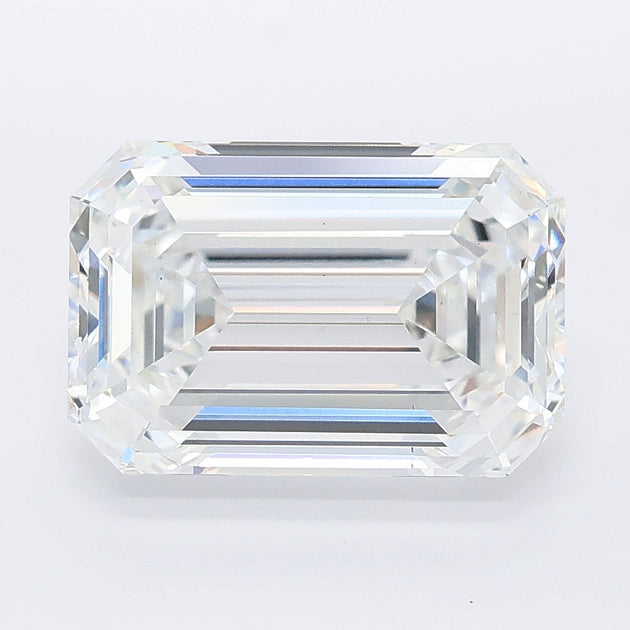 4.04 carat emerald lab grown diamond D color VS2 clarity
