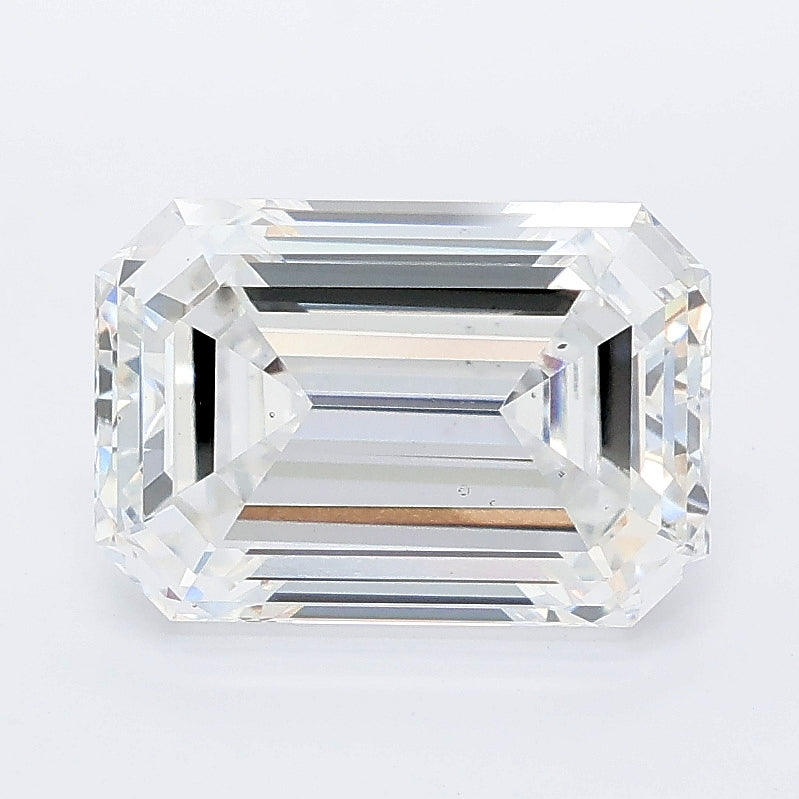 3.05 carat emerald lab grown diamond E color VS2 clarity